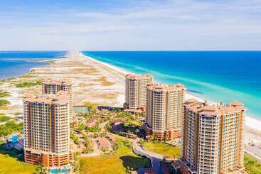 Жильё для туристов Portofino Island Resort 5 1002