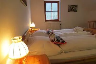 Retkeilymaja Der Bodenbauer