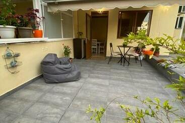 Apartaments turístics Saranda Beach Apartment