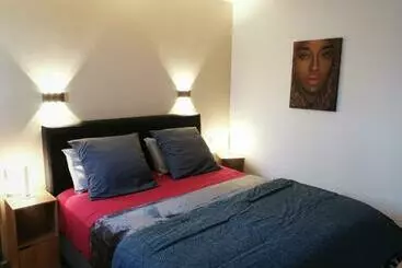 Hostal 170 Room 15 Service Appartement