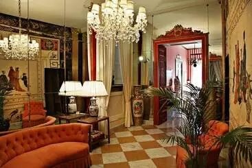 Bed and Breakfast Palazzo Cherubini   Wellness E Spa