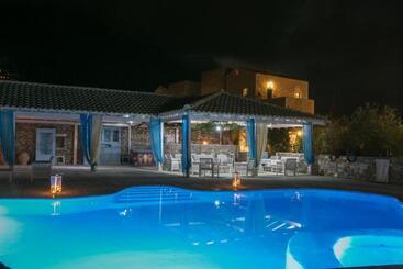 فندق Ktima Karageorgou