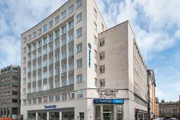 호텔 Travelodge Liverpool Central Exchange Street