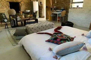 Majatalo Iziba Principality