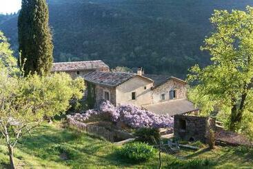 ベッドアンドブレックファースト Gite Le Cambon