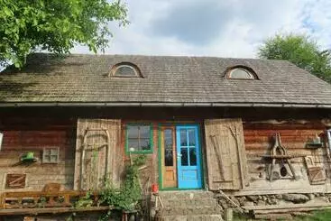 ユースホステル Babou Maramures
