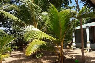 Pensionat River Garden Arugambay