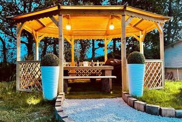 膳宿费 La Gloriette De L Etang