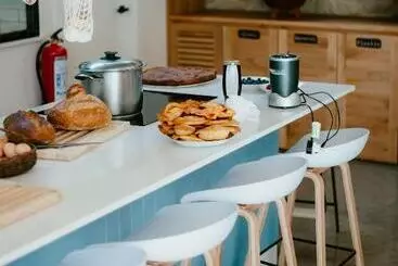 ベッドアンドブレックファースト Islow Coliving