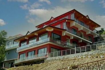Hotell Aaryam Resort, Auli