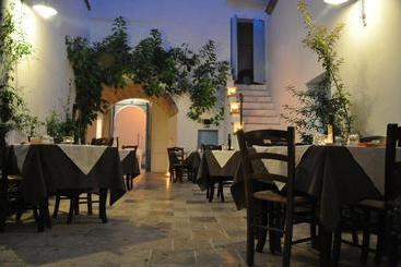 호텔 Corte Degli Aranci