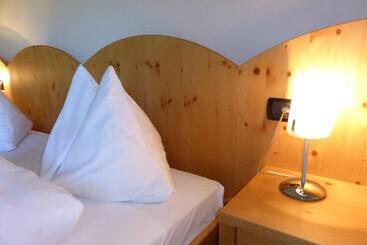 酒店 Dolomiten