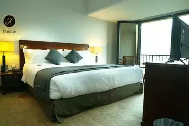 ホテル Granada L Amitié