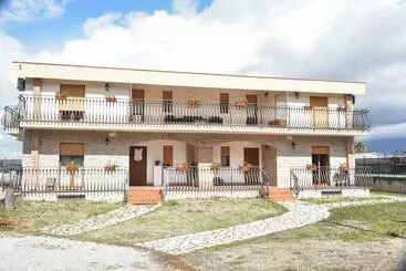 Aamiaismajoitus (B&B) Villa Anté