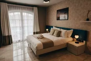 Hotel Dock 1 Boutique