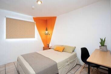 Pensão Hostal La Paz & Love Guadalajara