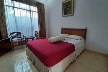 Hotel Akbar Syariah Banyumas Redpartner