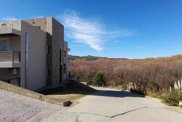 Turistihuoneistot Departamento En Potrero De Los Funes Frente Al Lago