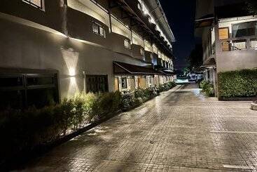 Hideaway Resort Banchang