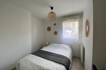 דירות לתיירים Appartement Familial Tout Confort 3 Chambres, Grande Terrasse Privative Vert Buisson Bruz