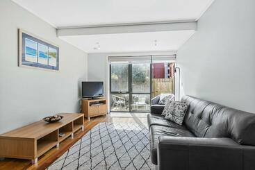 관광객 아파트 Apartment 6 Pacific Apartments