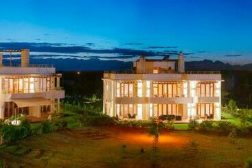 استراحتگاه Sarova Maiyan Nanyuki