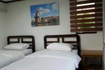 Pensão Muangway Garden Ville