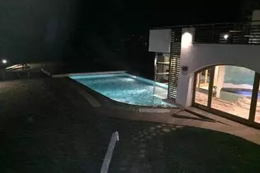 בית מלון כפרי Castelir Suite