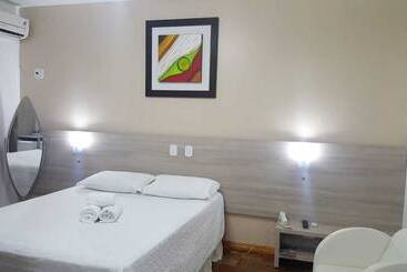 בית מלון כפרי Cristal Executive