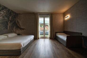 בית מלון כפרי Piajo Resort