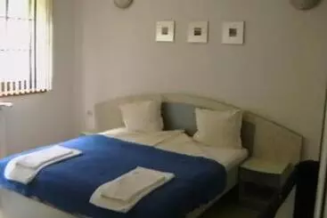 Pensione Rooms For Guests Bakhus