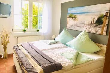 ツーリストアパートメント Rügen Träume