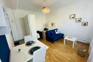 ツーリストアパートメント Superbe Studio Au Pied De La Gare De Caen