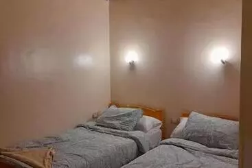 تختخواب و صبحانه Honeymoonnaka Guest House Nubian