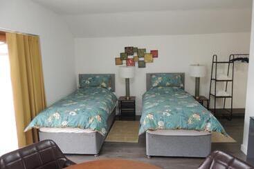 ツーリストアパートメント Braeview Studio