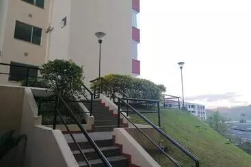 ツーリストアパートメント Korolova