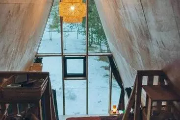 آپارتمان‌های توریست‌ها Trikampis Miško Namelis Druskininkų Centre