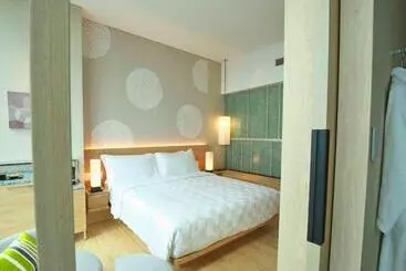 호텔 Osaka Marriott Miyako