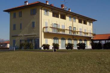 Vi. Co. Residence Nel Golf