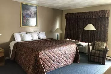 Village Inn Motel Holt