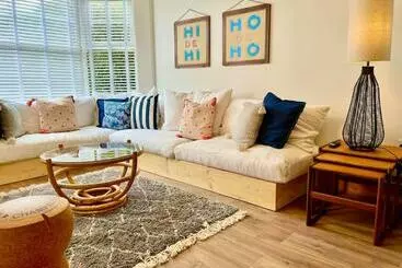 ツーリストアパートメント Neap Tide