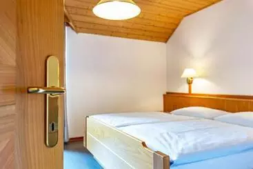 ツーリストアパートメント Taufner Apartement B 107