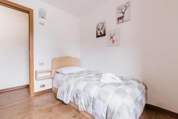 Apartamenty turystyczne [campiglio Apartment] Free Parking & Self Check In