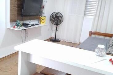 ツーリストアパートメント Apartamento Canto Do Forte Proximo A Praia