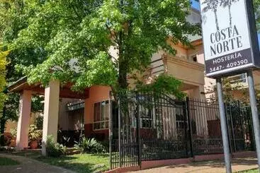 Retkeilymaja Costa Norte Hostería