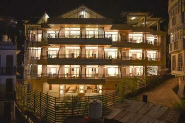 ホテル Asian International