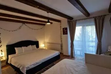 Pensão Cabana Din Pădure