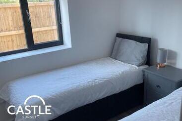 شقق خاصة سياحية Castle Sunset On The Beach