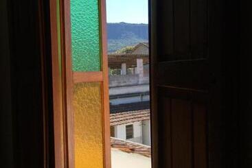 ベッドアンドブレックファースト Cama Caminho Da Serra