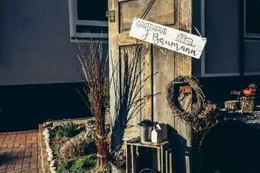 ベッドアンドブレックファースト Gästehaus J. Baumann